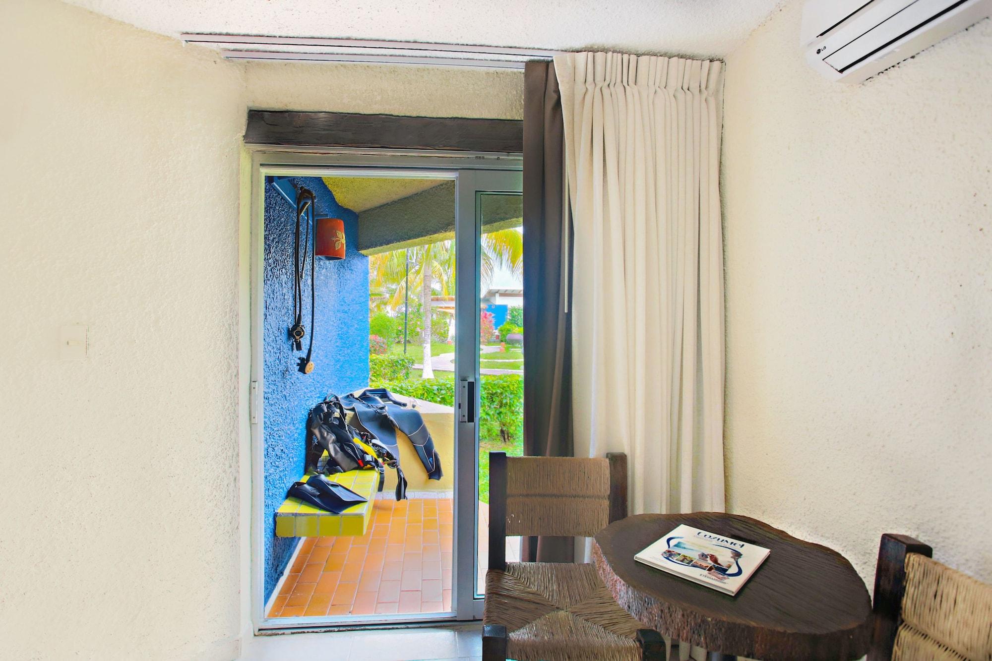 Casa Del Mar & Dive With Free Access To An Exclusive Club Hotel 4*