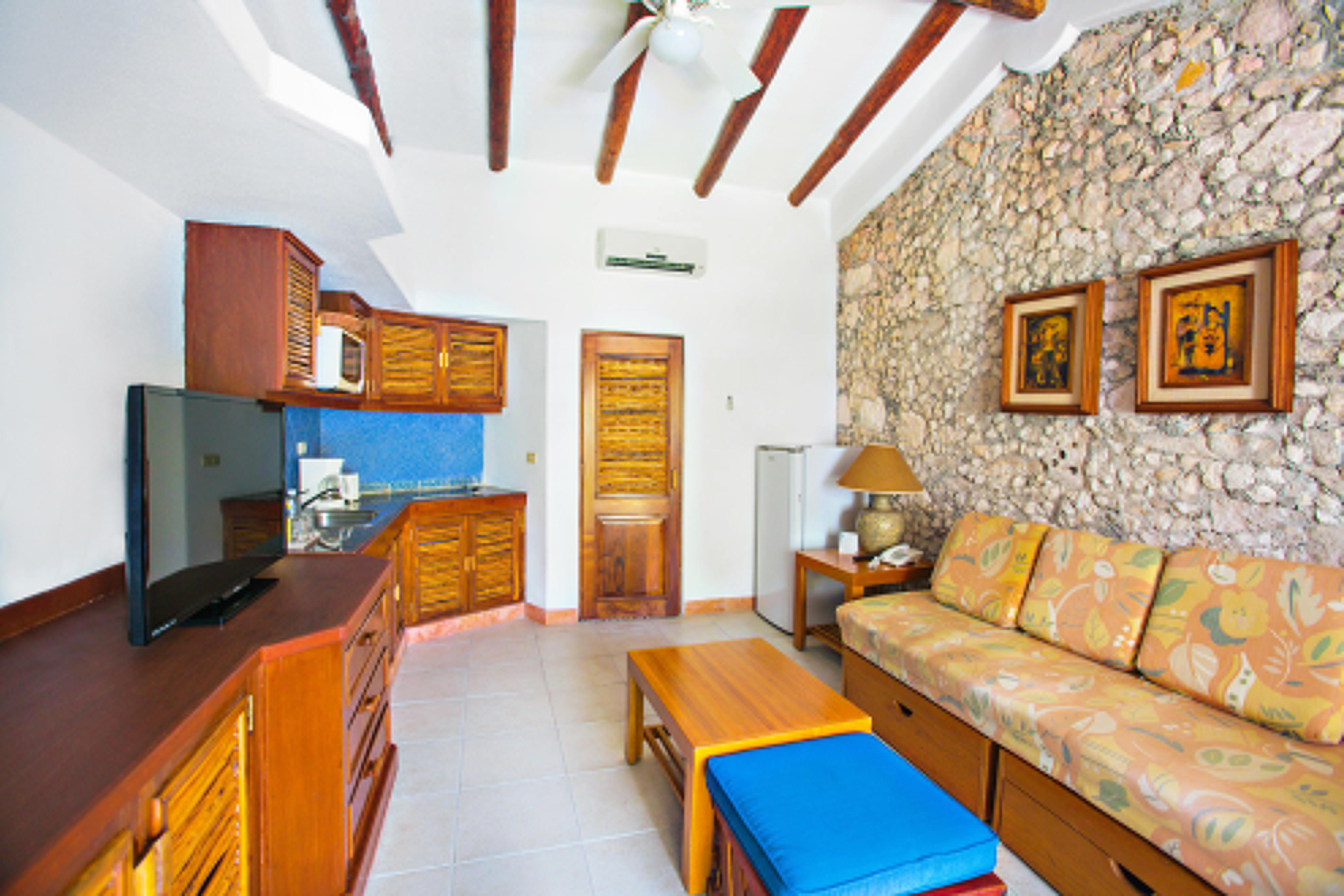 Casa Del Mar & Dive With Free Access To An Exclusive Club Hotel 4*